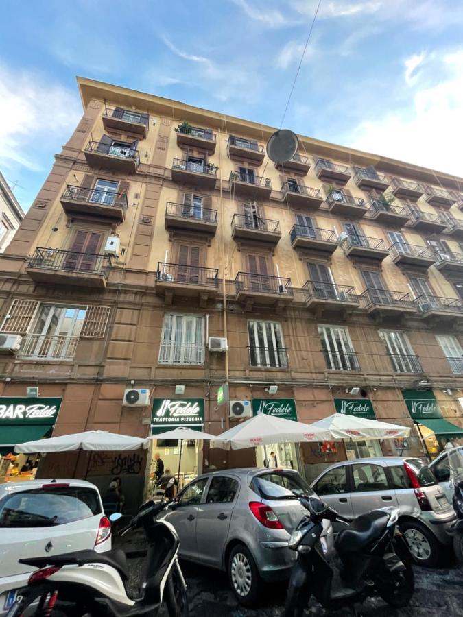 La Casa Sulla Nuvola Duomo Centro Storico Di Napoliアパートメント エクステリア 写真
